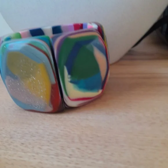 Vintage Multicolor Rainbow Stretch Bracelet Blue Pink Red Purple Green Yellow